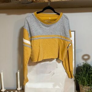 SO Yellow and Gray Colorblock Crop Top